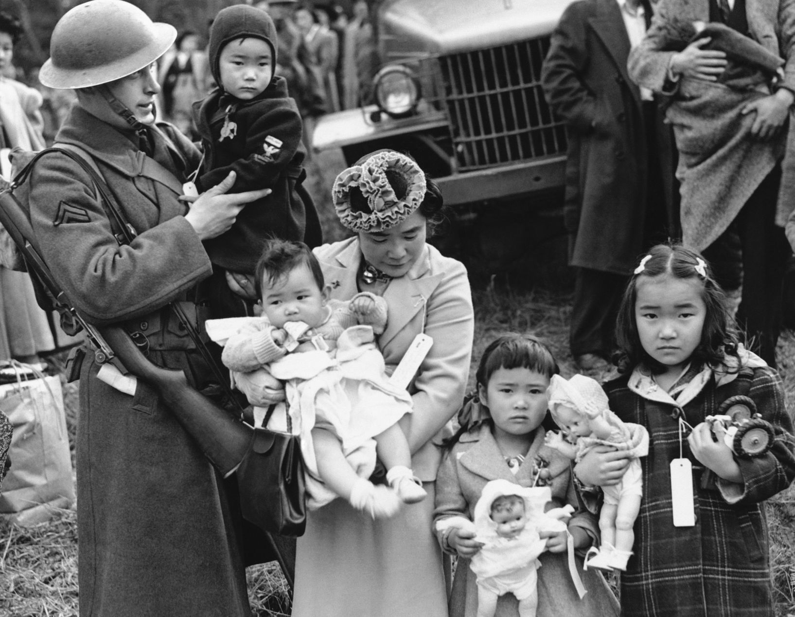 WWII US Internment Camps 1942